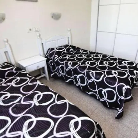 Roomy 2bed/1 Bath-next To The Beach Апартаменты Маспаломас